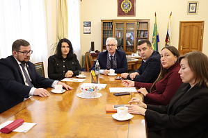 В ИАиС ВолгГТУ обсудили мероприятия по сохранению монумента «Родина-мать зовет!» В ИАиС ВолгГТУ обсудили мероприятия по сохранению монумента «Родина-мать зовет!»