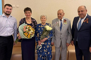 70 лет любви и верности: семья Виноградовых отмечает благодатную свадьбу 70 лет любви и верности: семья Виноградовых отмечает благодатную свадьбу